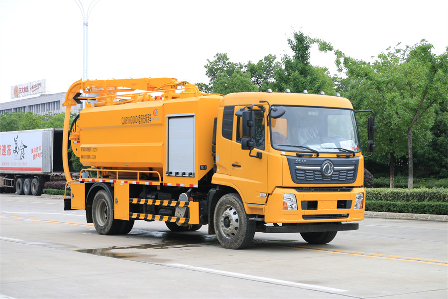 12方清洗吸糞車(chē)-程力東風(fēng)12方8+4清洗吸糞兩用車(chē)廠家價(jià)格